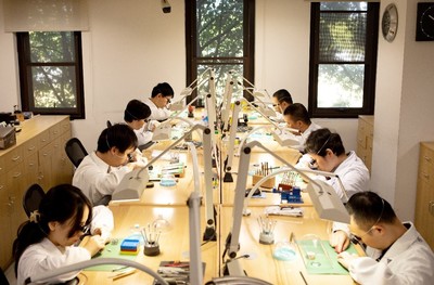 盛时钟表维修 以卓越服务品质，树立专业“钟表管家”形象